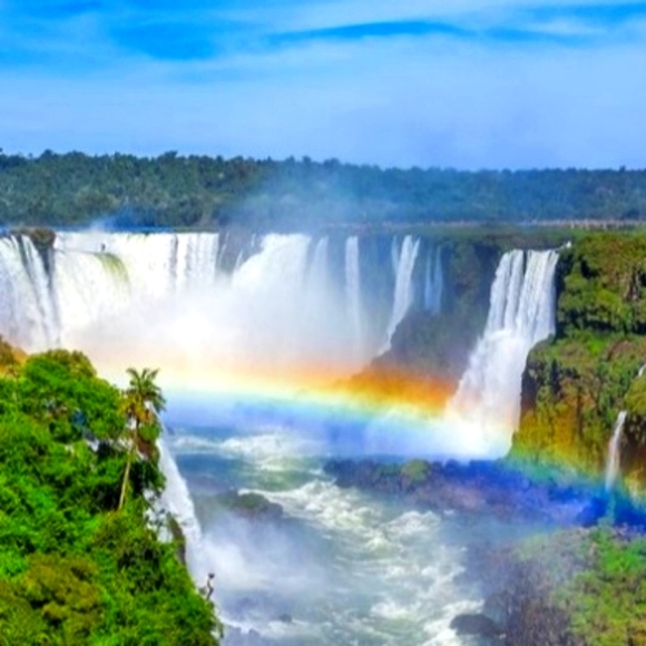 Meet your Posher, Mayra - Picture 1 of 1